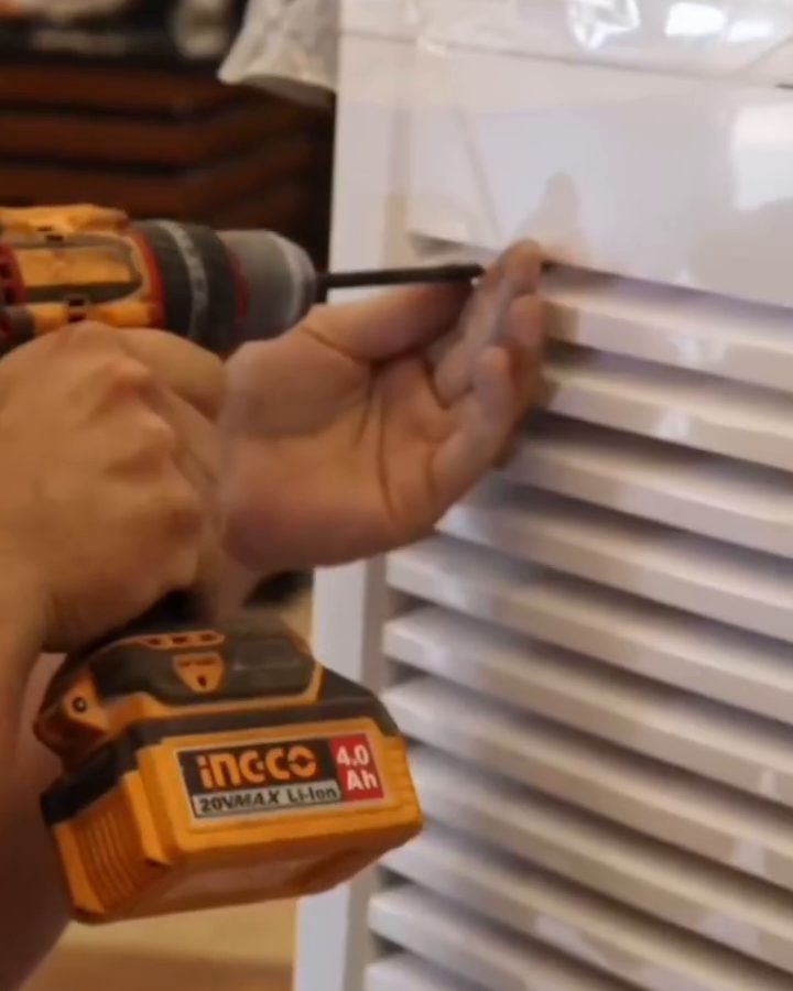 MTK technician installing a split unit
